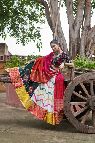 Traditional navratri lehenga choli 