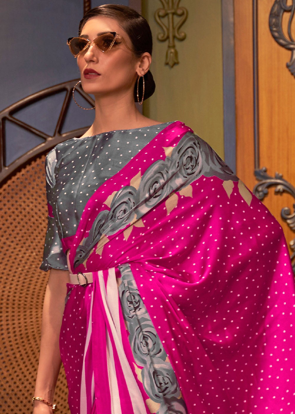Pink color japan crepe saree for women online
