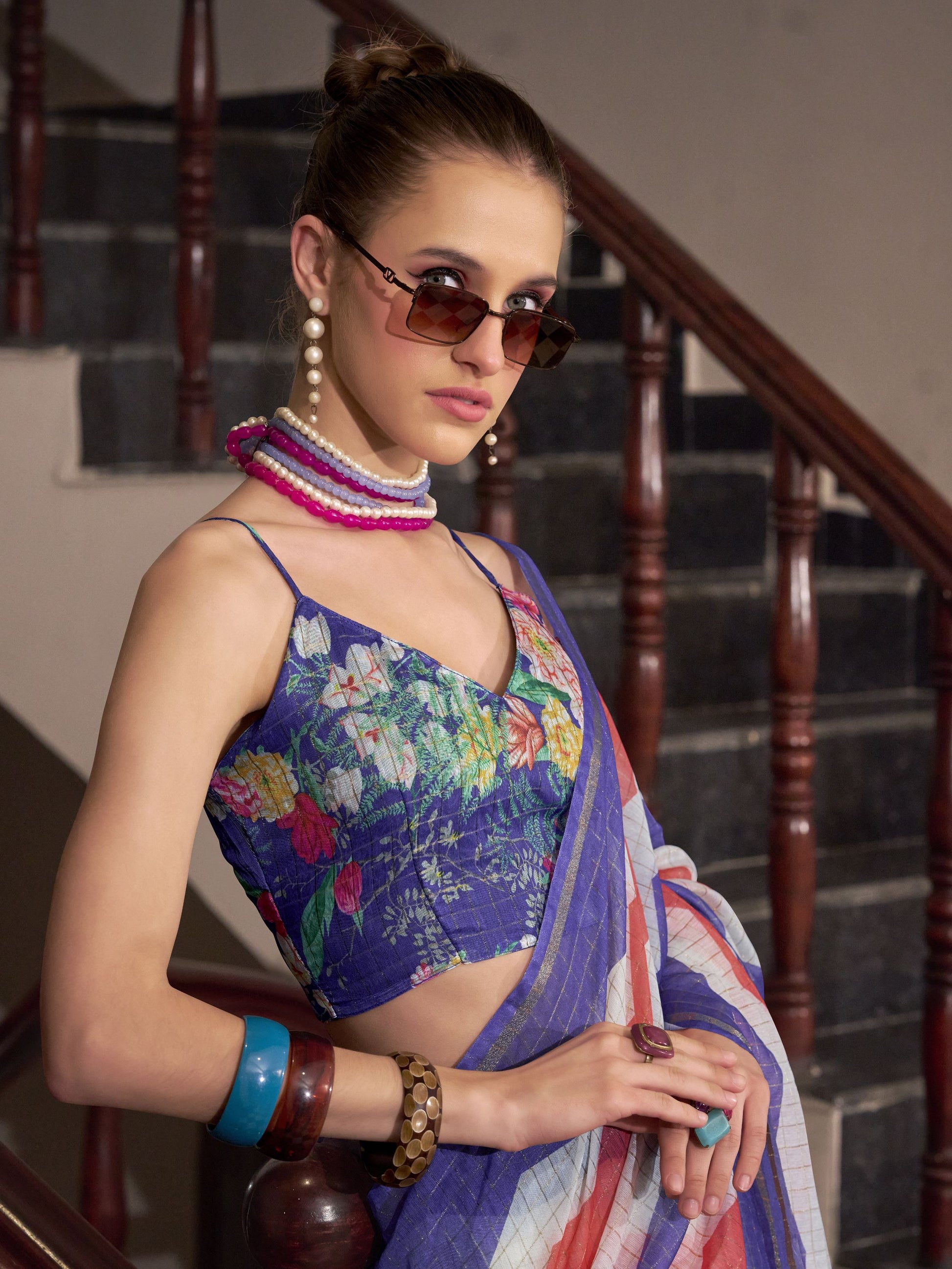 Lavender color linen saree for women images