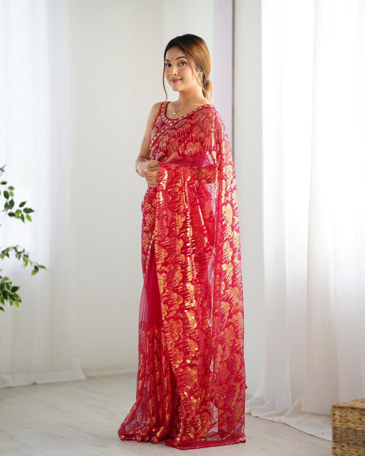 Pink color mono net saree for women
