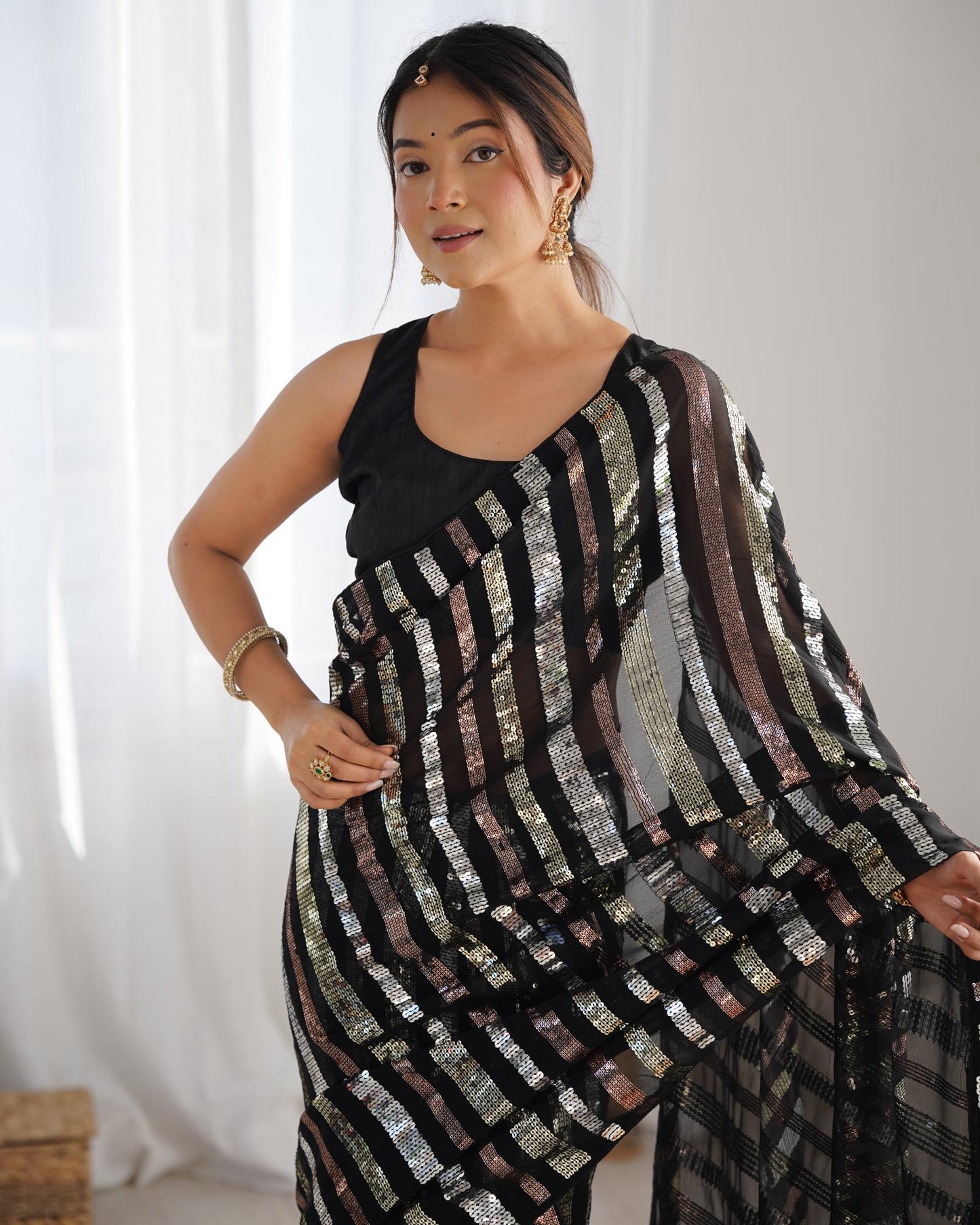 Plain black color georgette saree price
