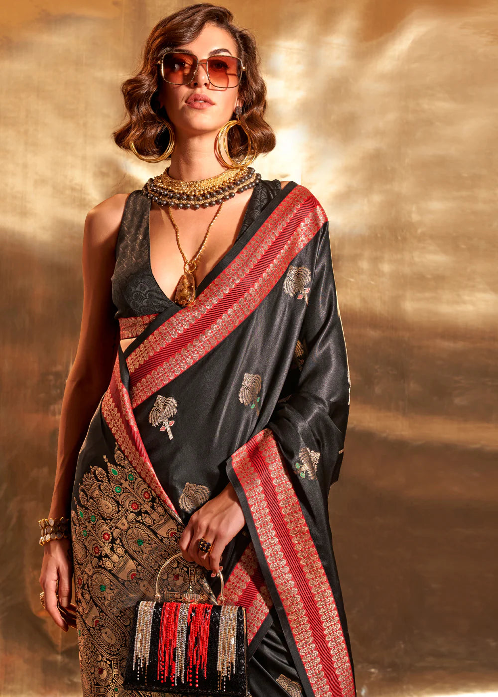 Black color handloom silk saree with blouse online