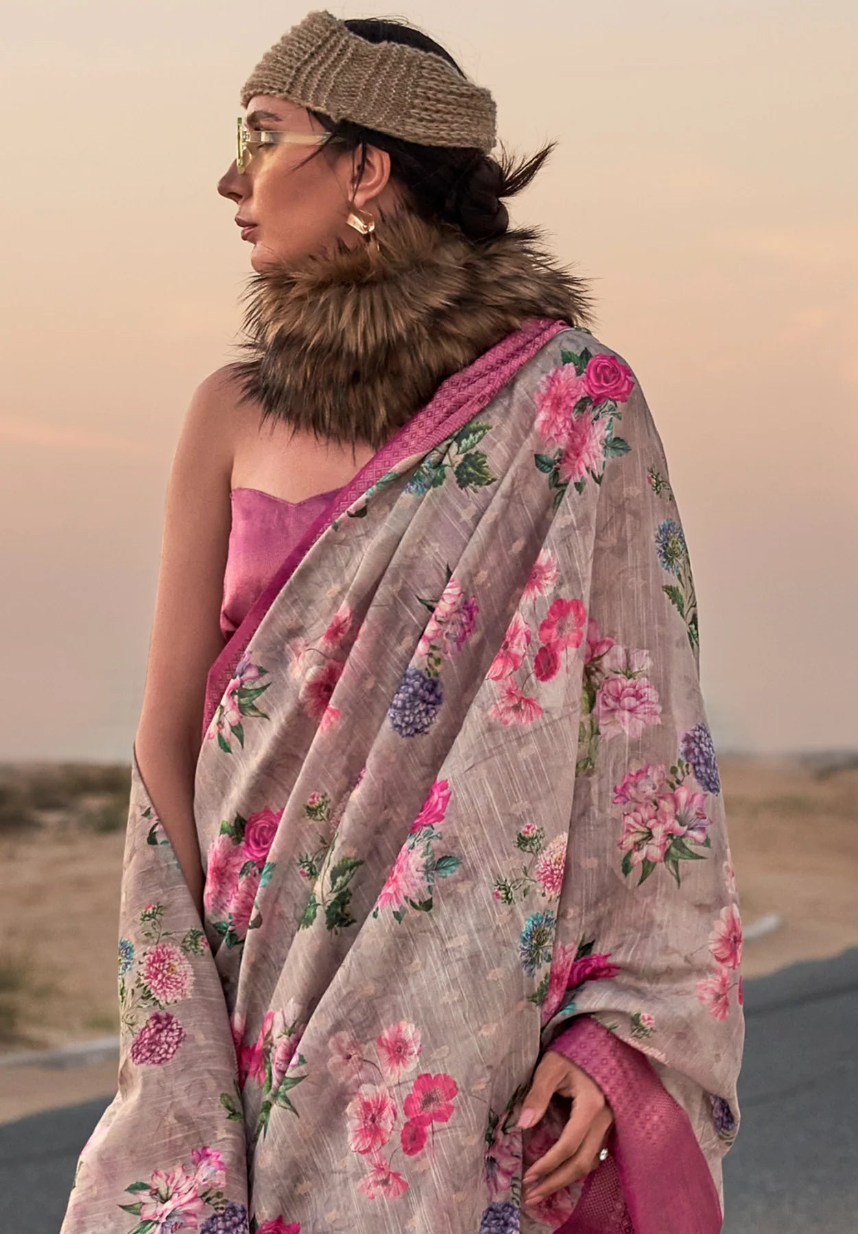 Pink color linen printed saree with blouse