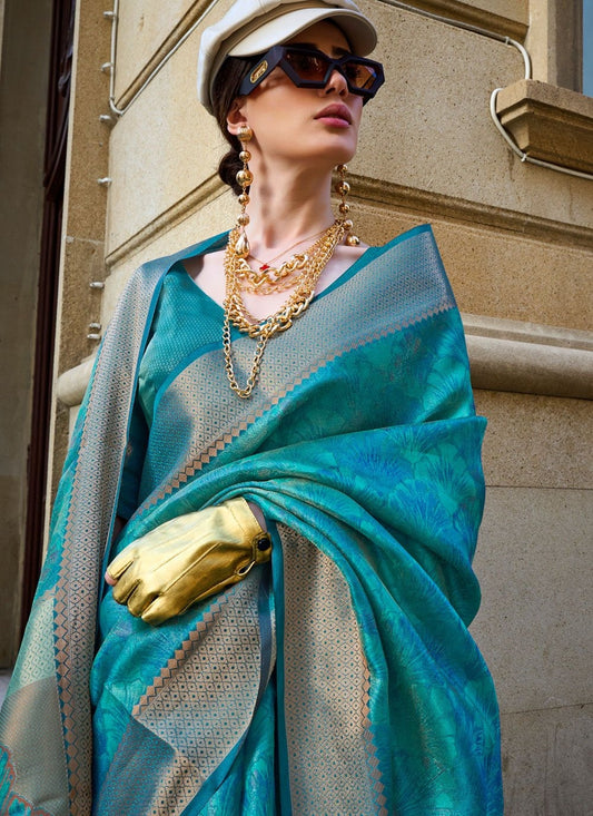 Teal Saree For Wedding
