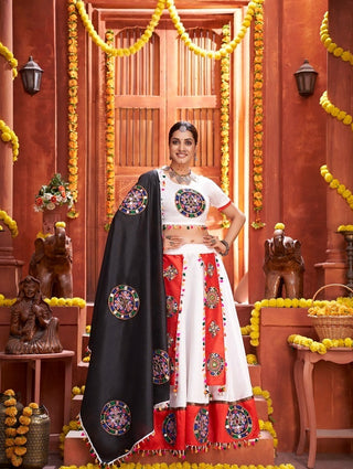 White navratri lehenga choli price