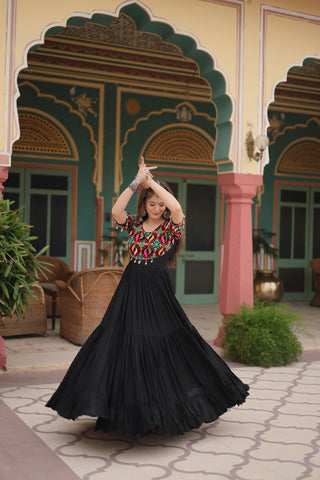 black gown for navratri 