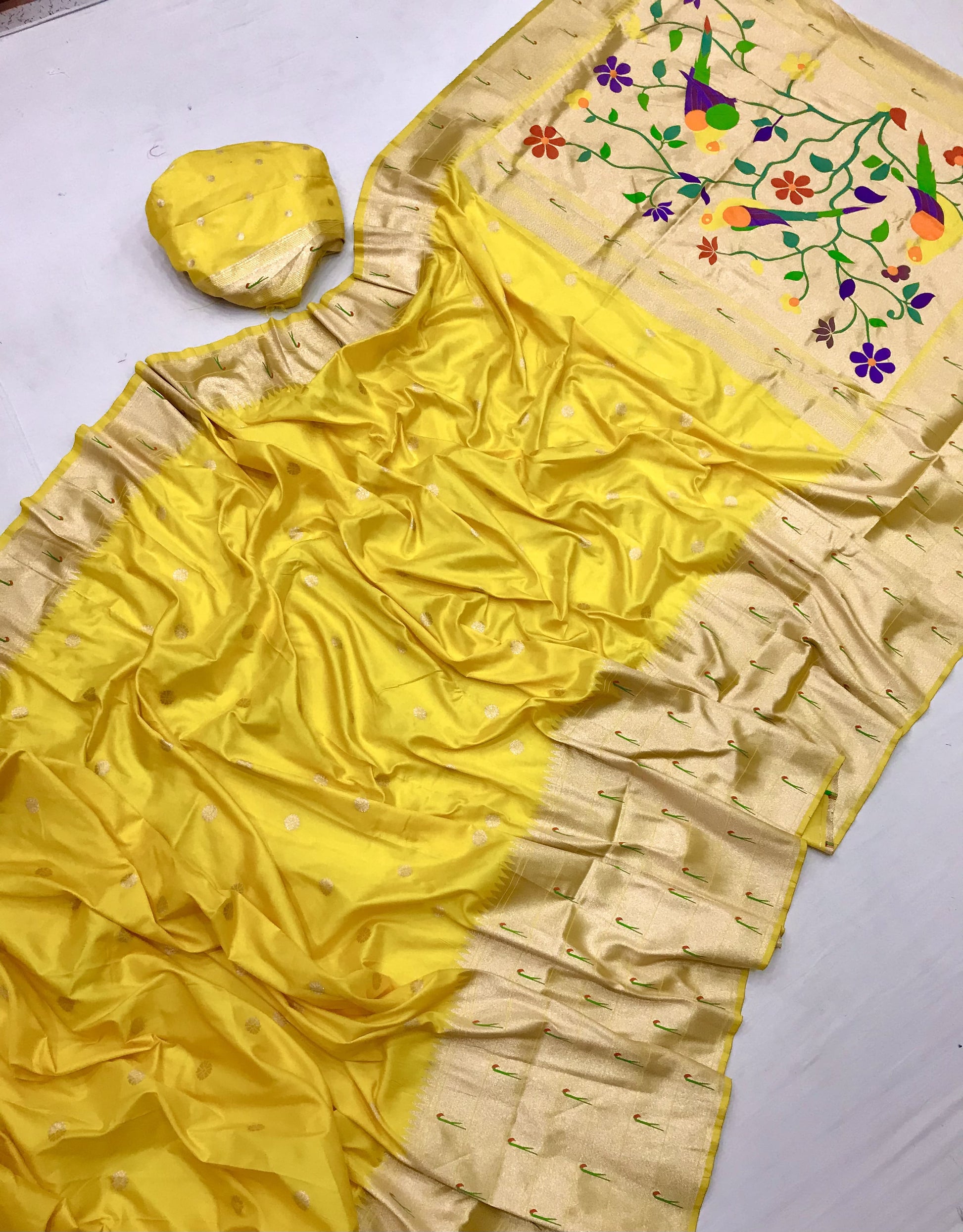 trendy yellow saree usa uk