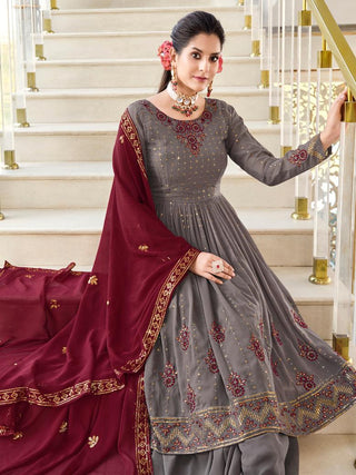 Light grey traditional top pant with dupatta for women