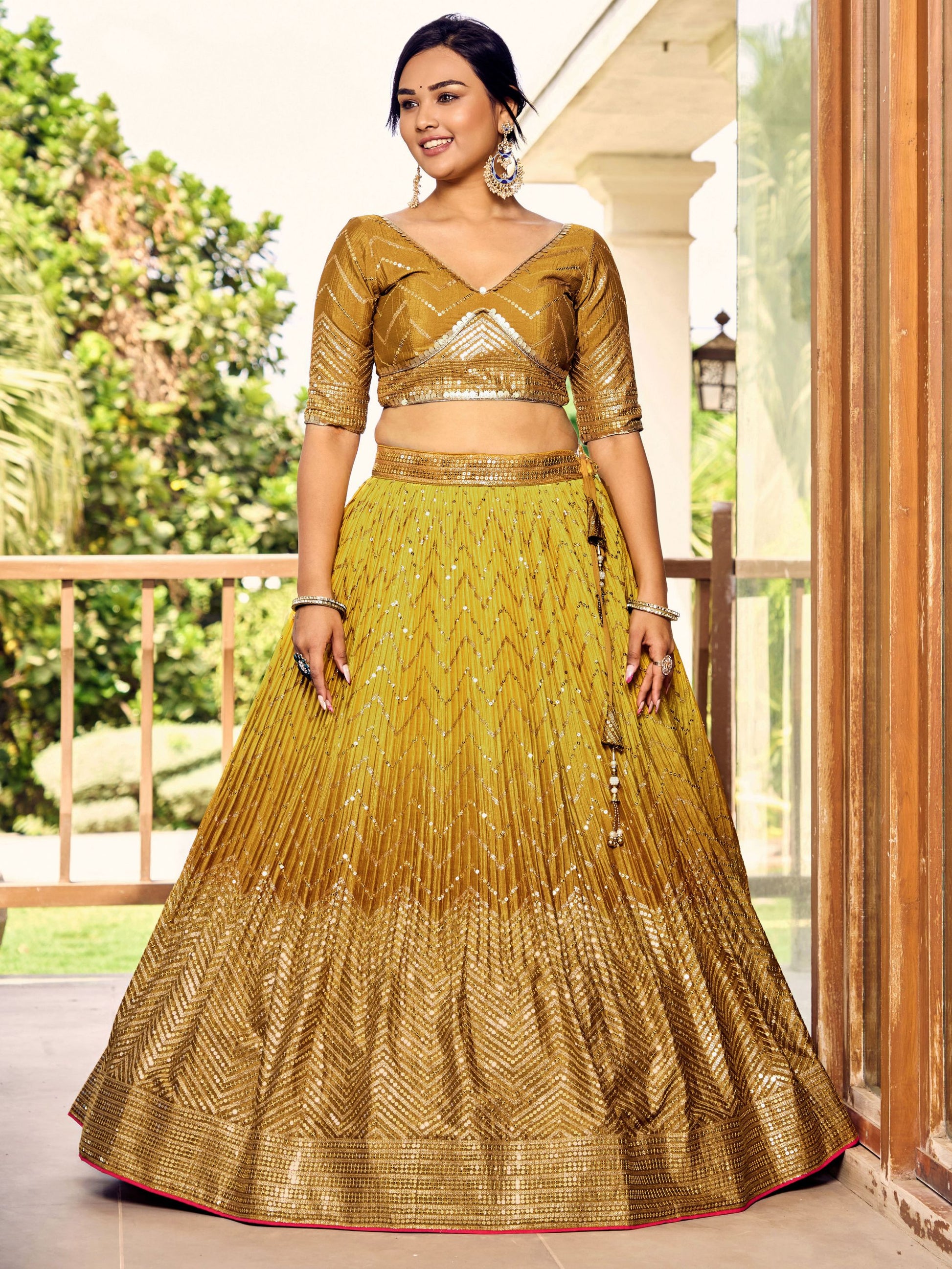 designer ethnic wear lehenga for wedding 