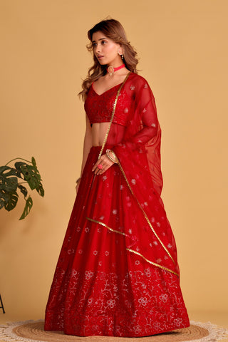 red colour lehenga for wedding