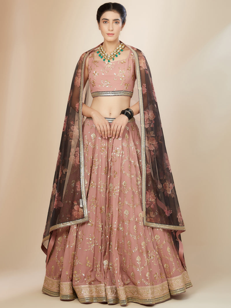 Women Pink color georgette lehenga choli online
