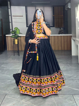 Black chaniya choli for navratri with price
