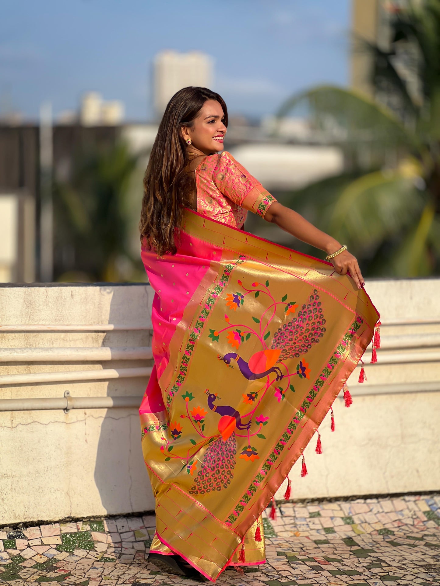 Pink color paithani silk saree for women price

