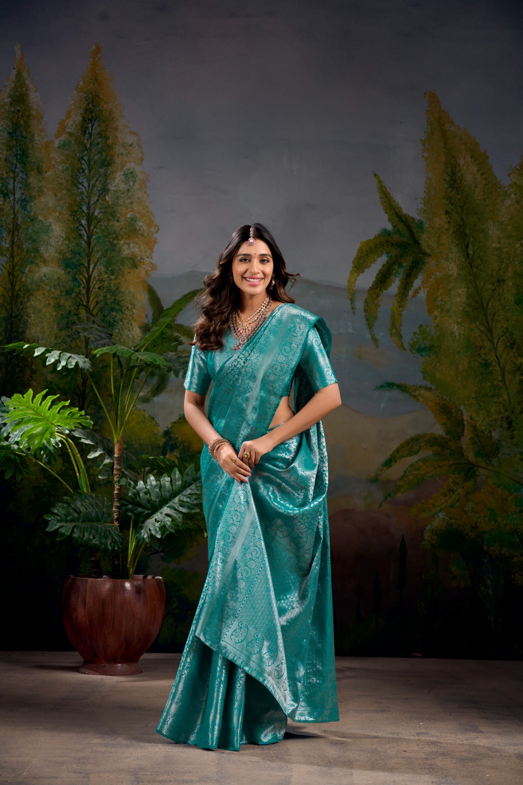 Firozi color kanjivaram saree for women price
