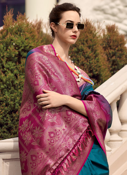 Teal Saree For Wedding
