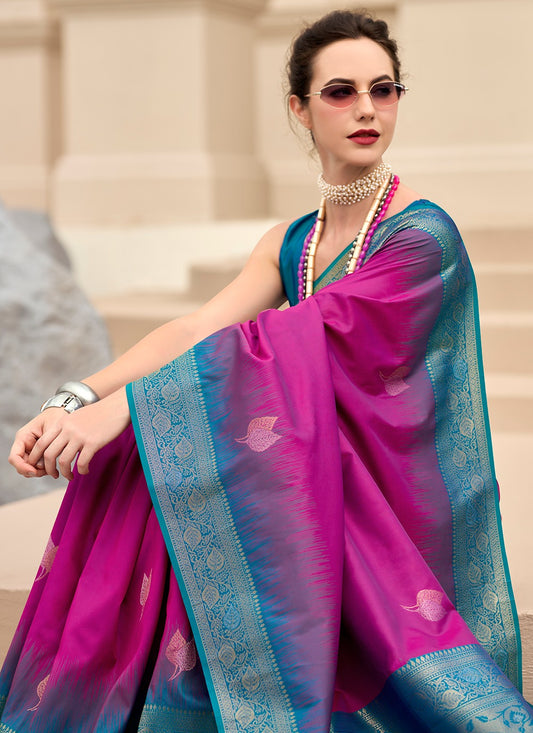 Light pink color soft silk saree for women
