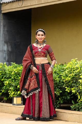 Maroon chaniya choli for navratri online
