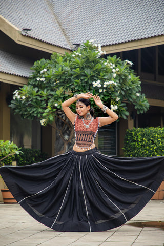 Black navratri lehenga choli with dupatta price
