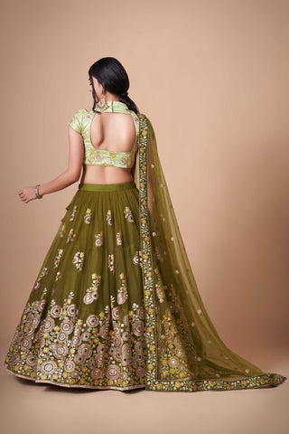 mehendi lehenga designs