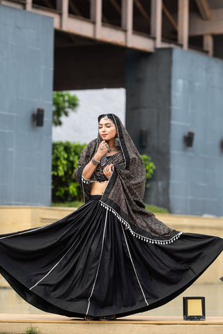 Simple black navratri lehenga choli with dupatta
