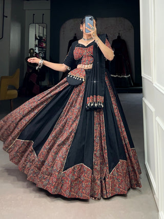 Stunning lehenga choli for engagement