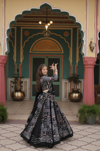 Simple chaniya choli for Navratri
