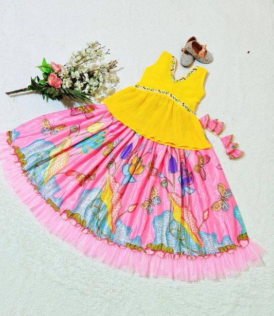 Pink color georgette lehenga with top for small girls online
