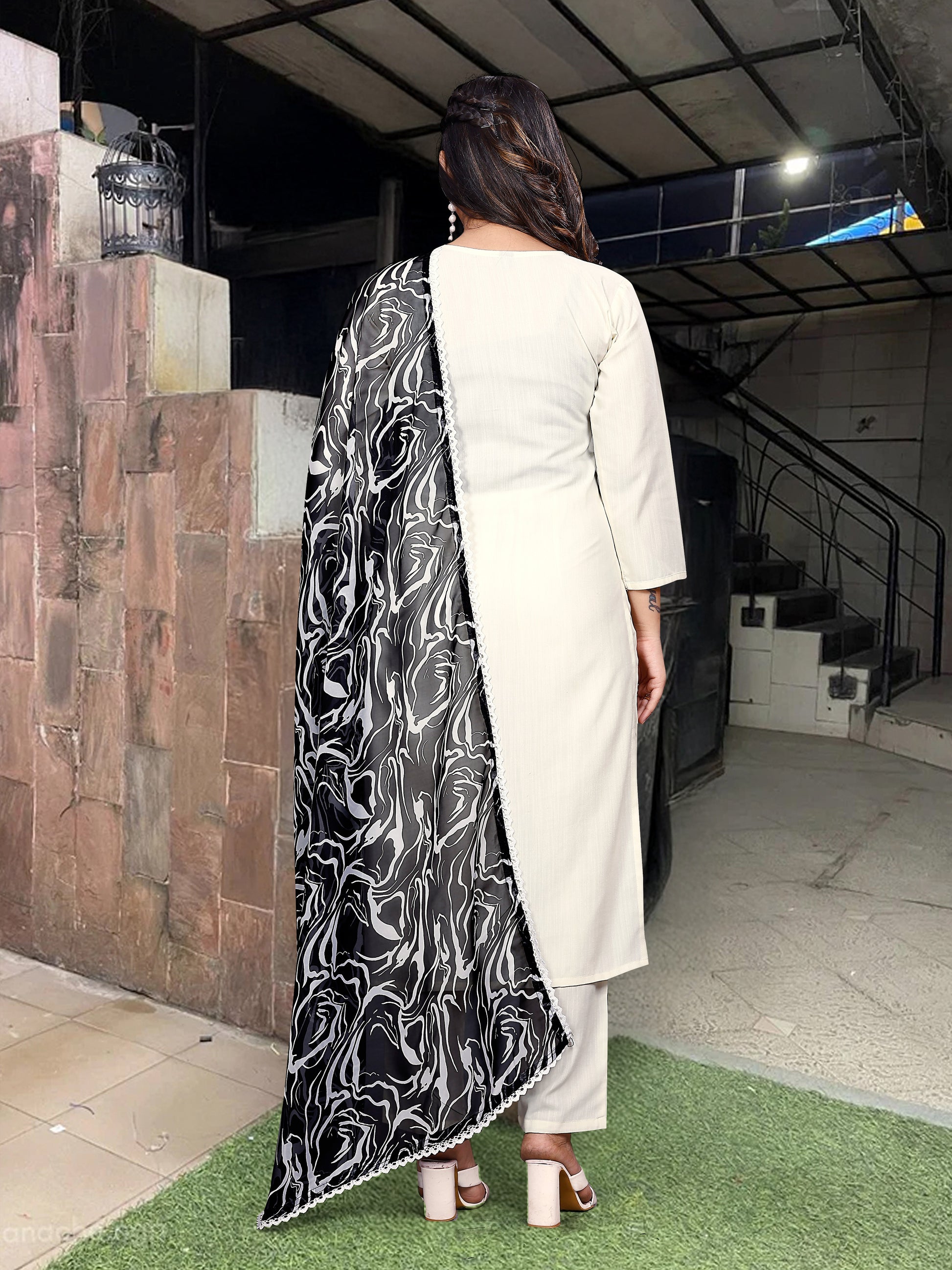 Off white color viscose chanderi salwar suit design
