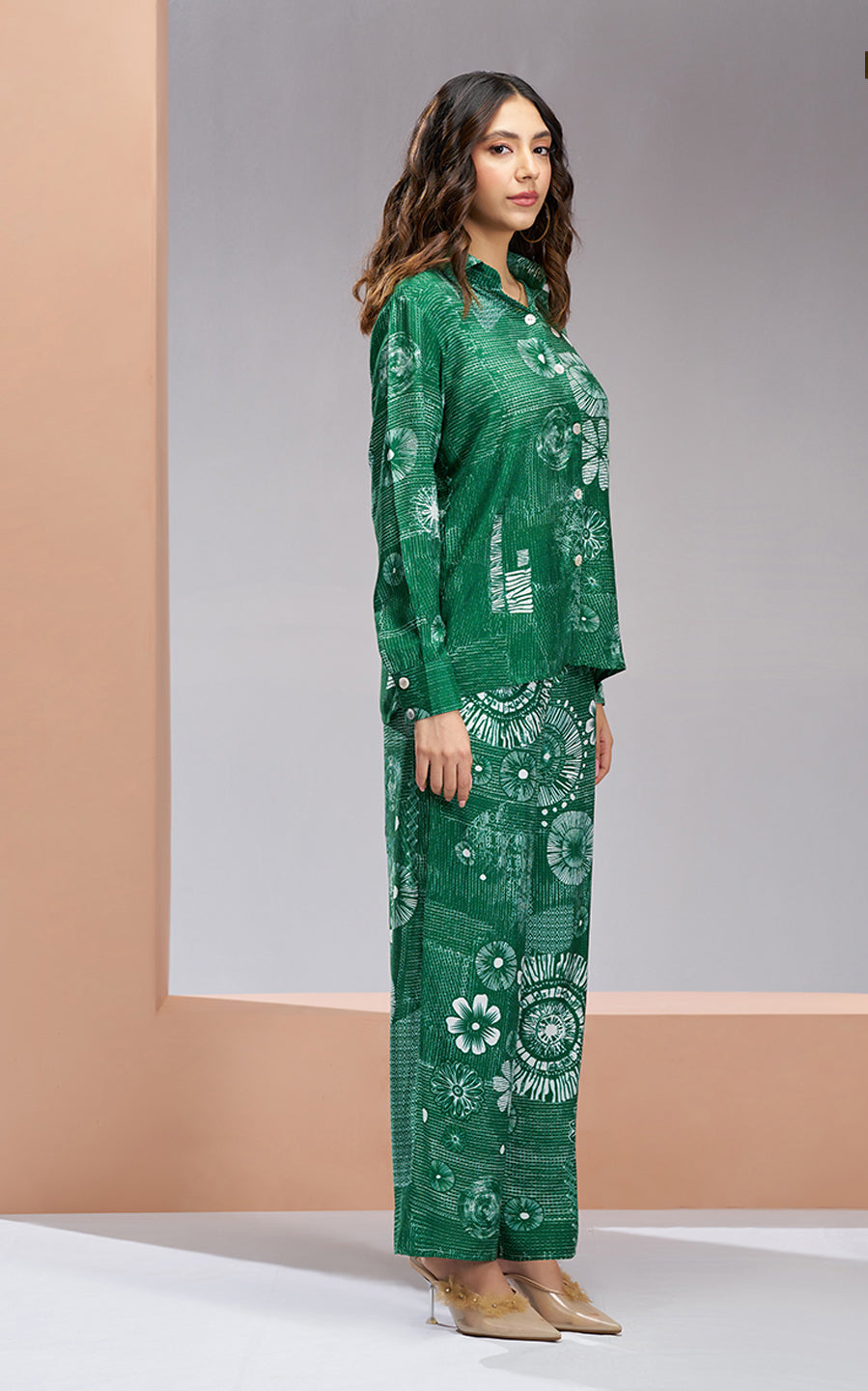 Green color pure muslin silk co ord set price