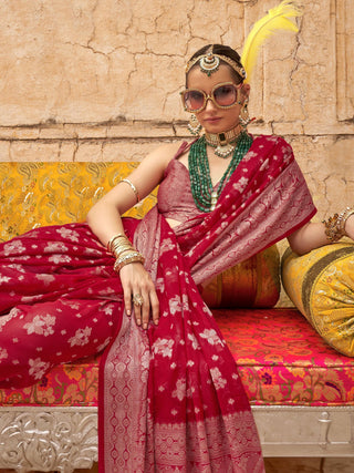 Red georgette Saree look
