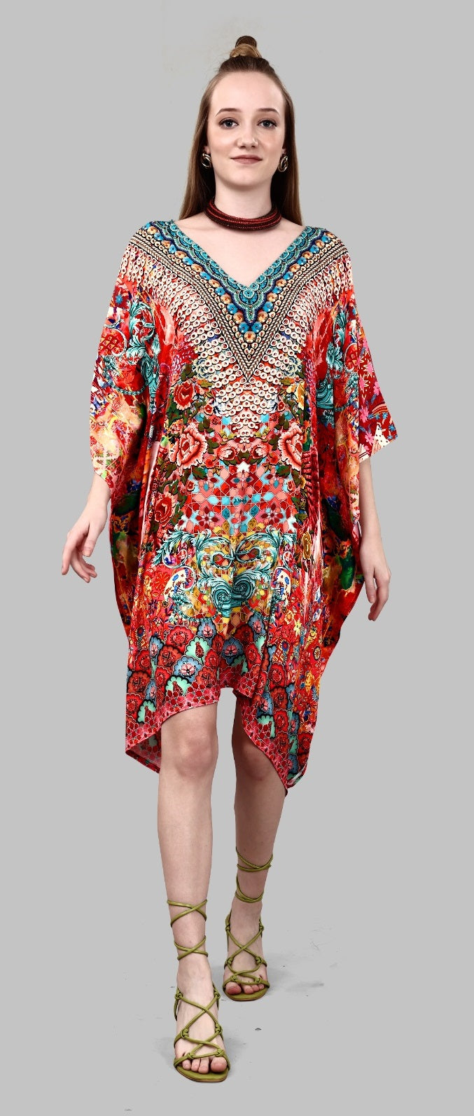 Women short kaftan for summer trip
