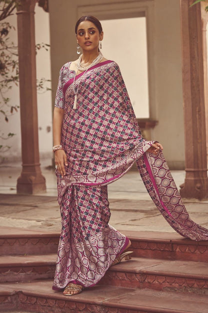 Pink printed saree with blouse with online