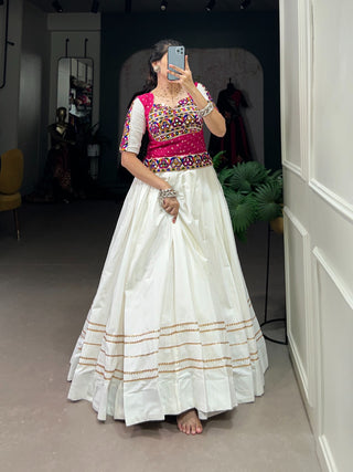 White gamthi work lehenga and blouse