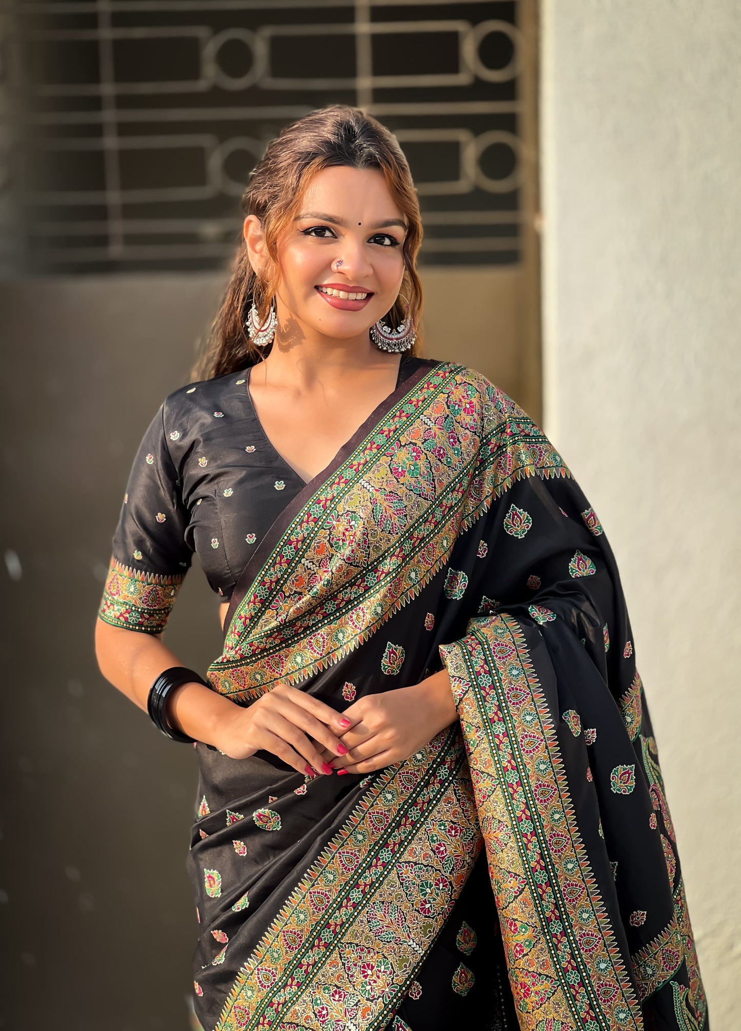 Black color soft silk saree for women

