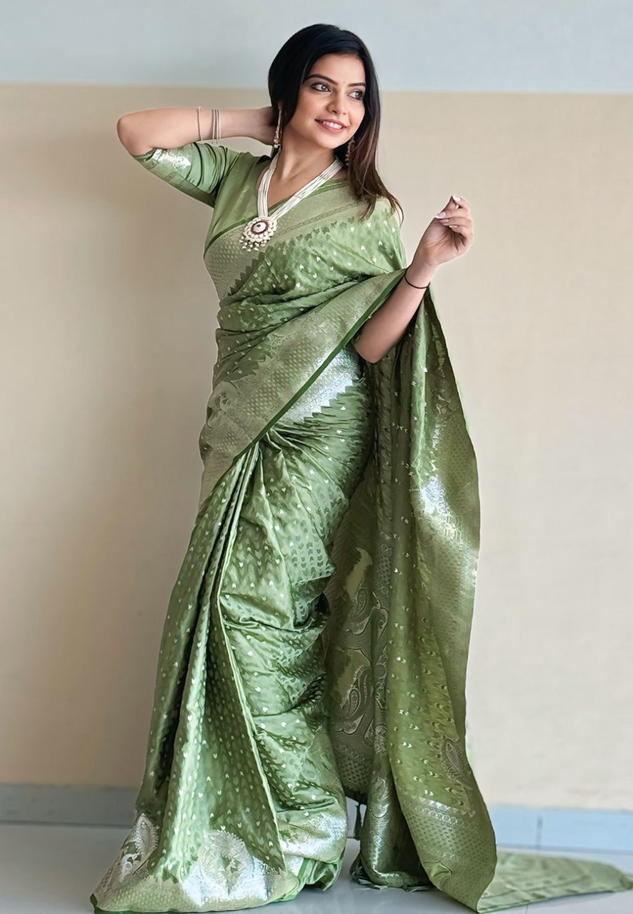 Green Banarasi Saree for Wedding
