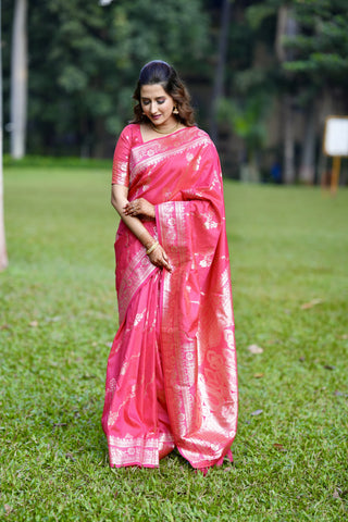 Pink colour saree for wedding
