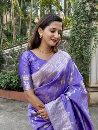 Purple color soft silk weaving saree for women
