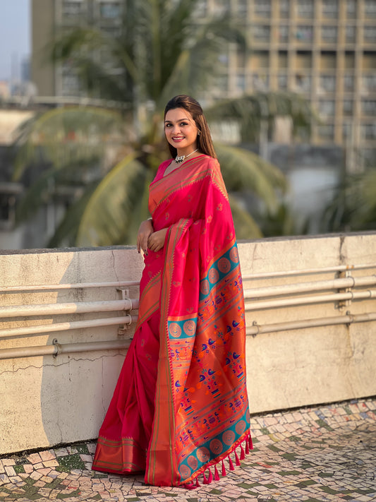 Pink color silk saree for wedding
