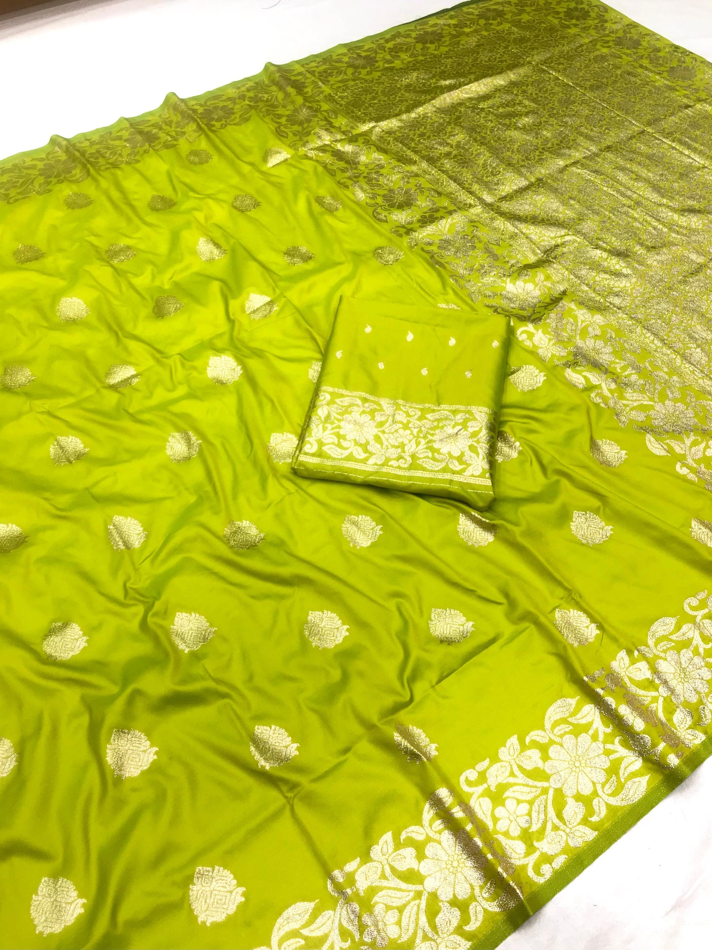 Parrot green color banarasi silk saree with blouse online