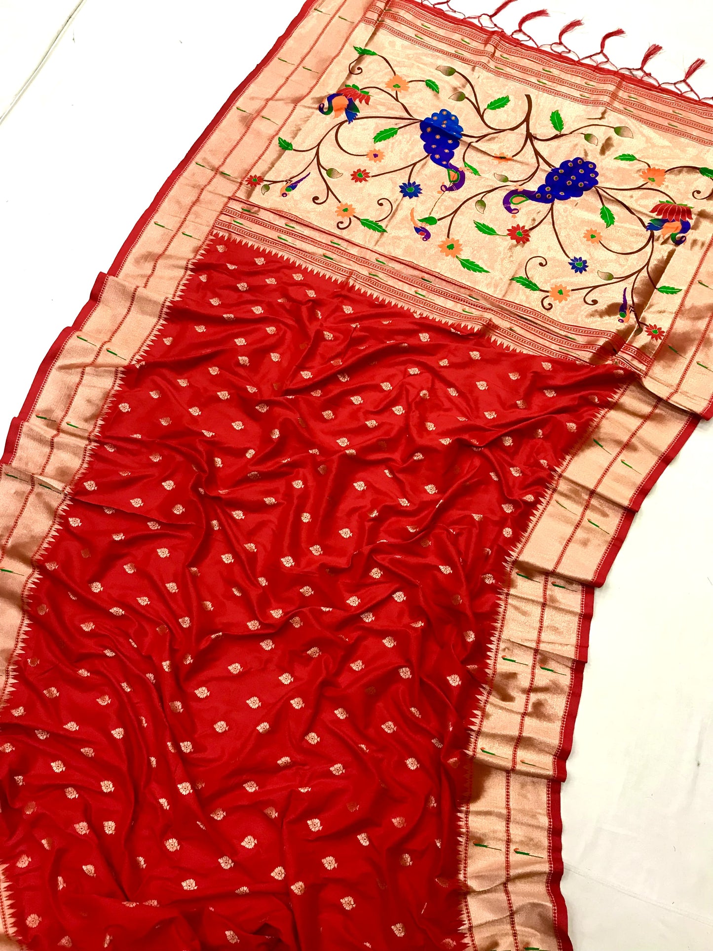 Blue color banarasi silk saree with blouse online