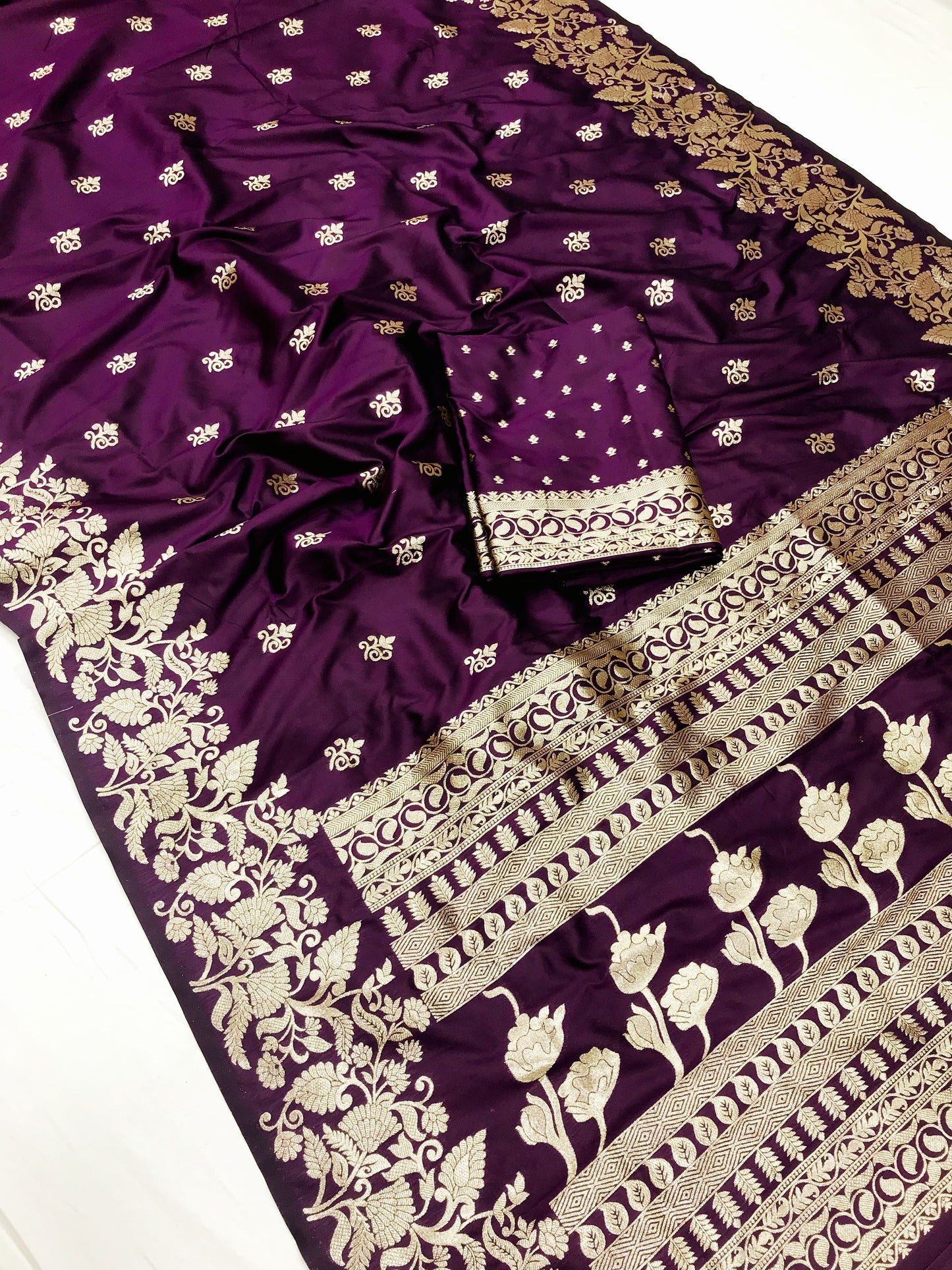 Wine color banarasi silk saree with blouse online