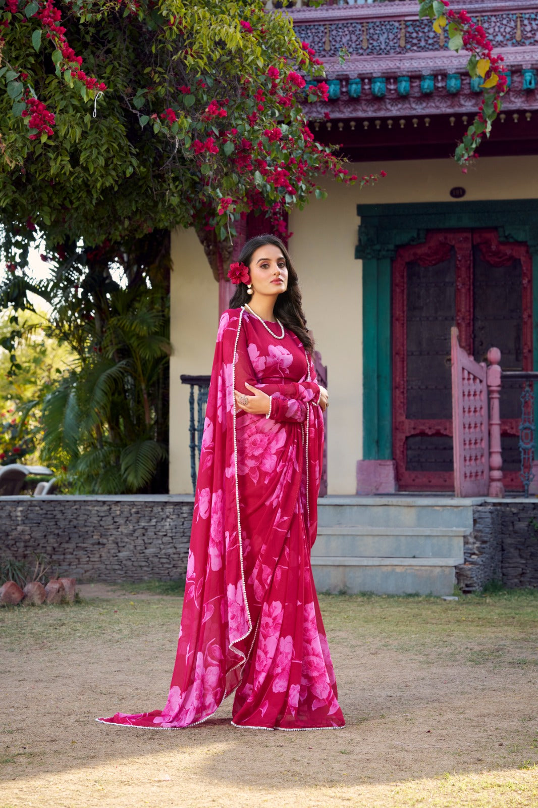 Pink color chiffon saree with blouse online
