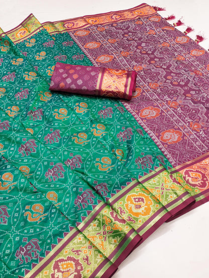 Presenting Green Color Patola Silk Weaving Saree For Farewell Party