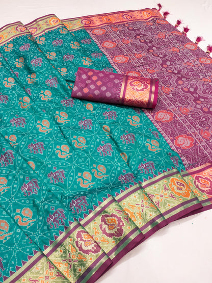 Presenting Green Color Patola Silk Weaving Saree For Farewell Party