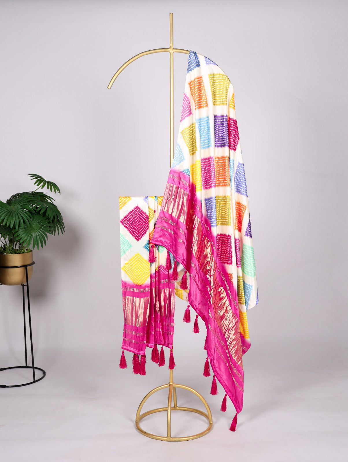 Pure gaji silk dupatta
