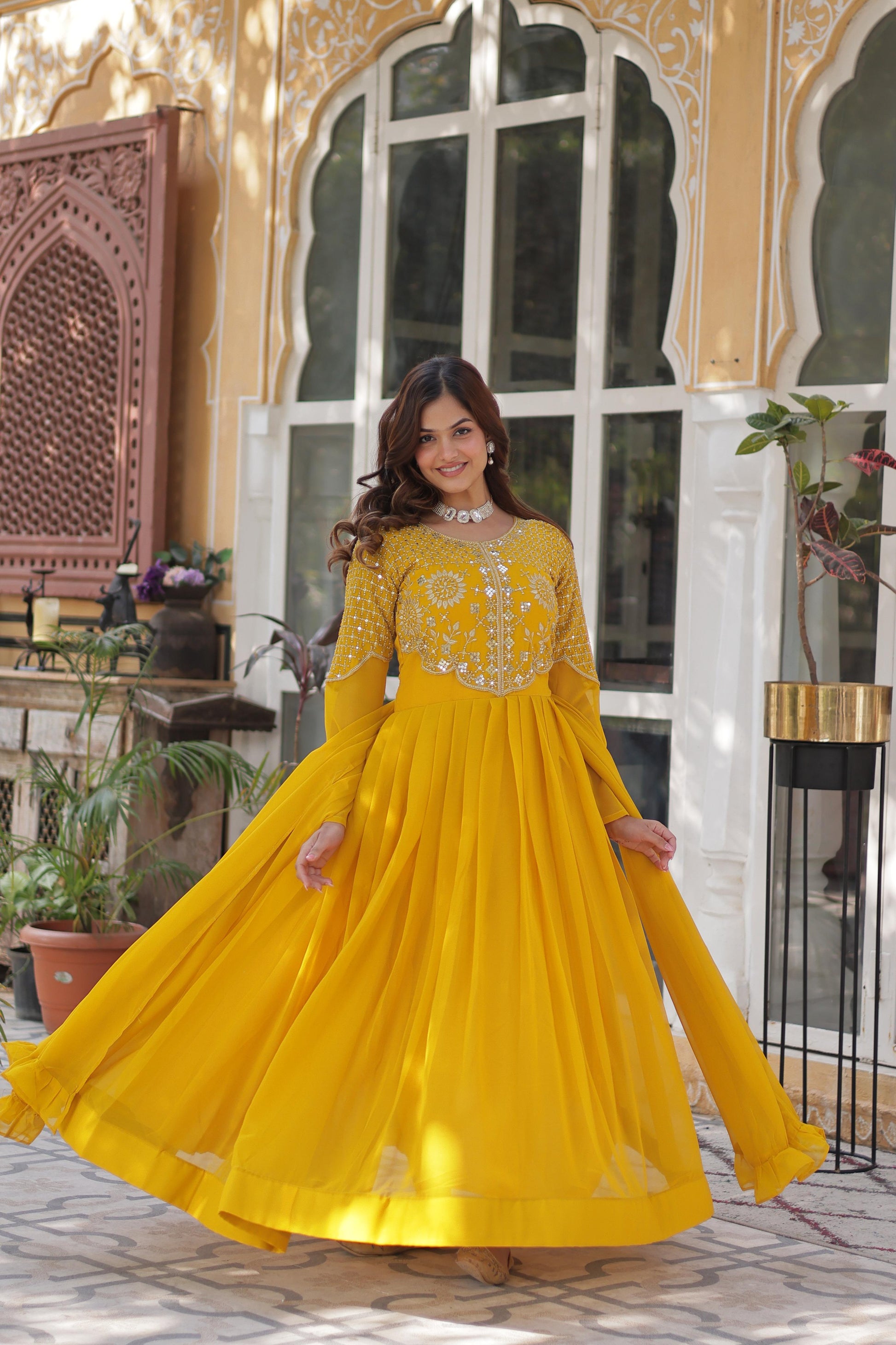 Demanding Yellow Color Faux Blooming Designer Gown For Engagement - M / Yellow Demanding Yellow Color Faux Blooming Designer Gown For Engagement - M / Yellow