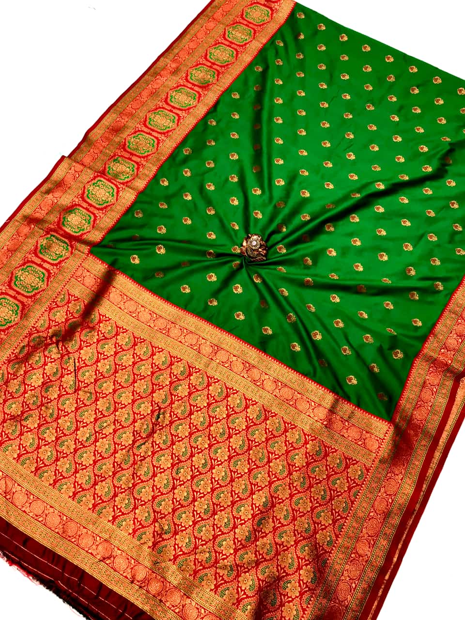 Green color banarasi silk saree for women