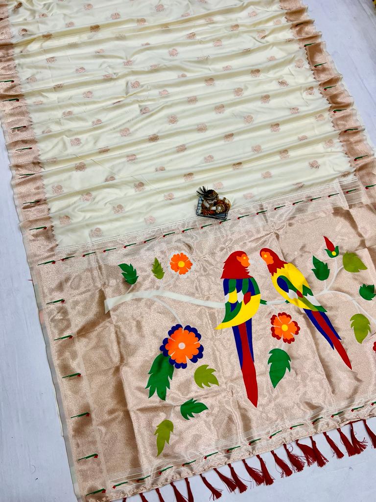 White color kanchipuram silk saree for women