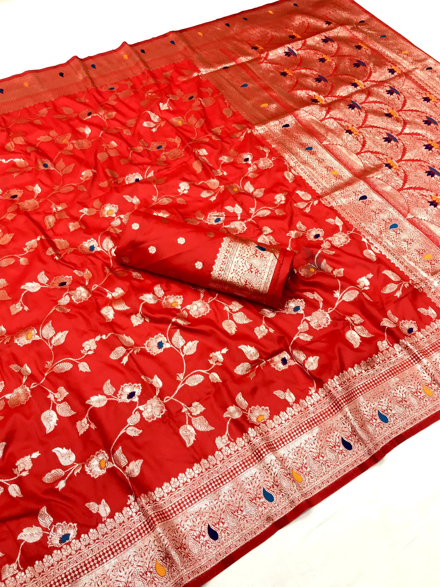 Red color banarasi silk saree for women