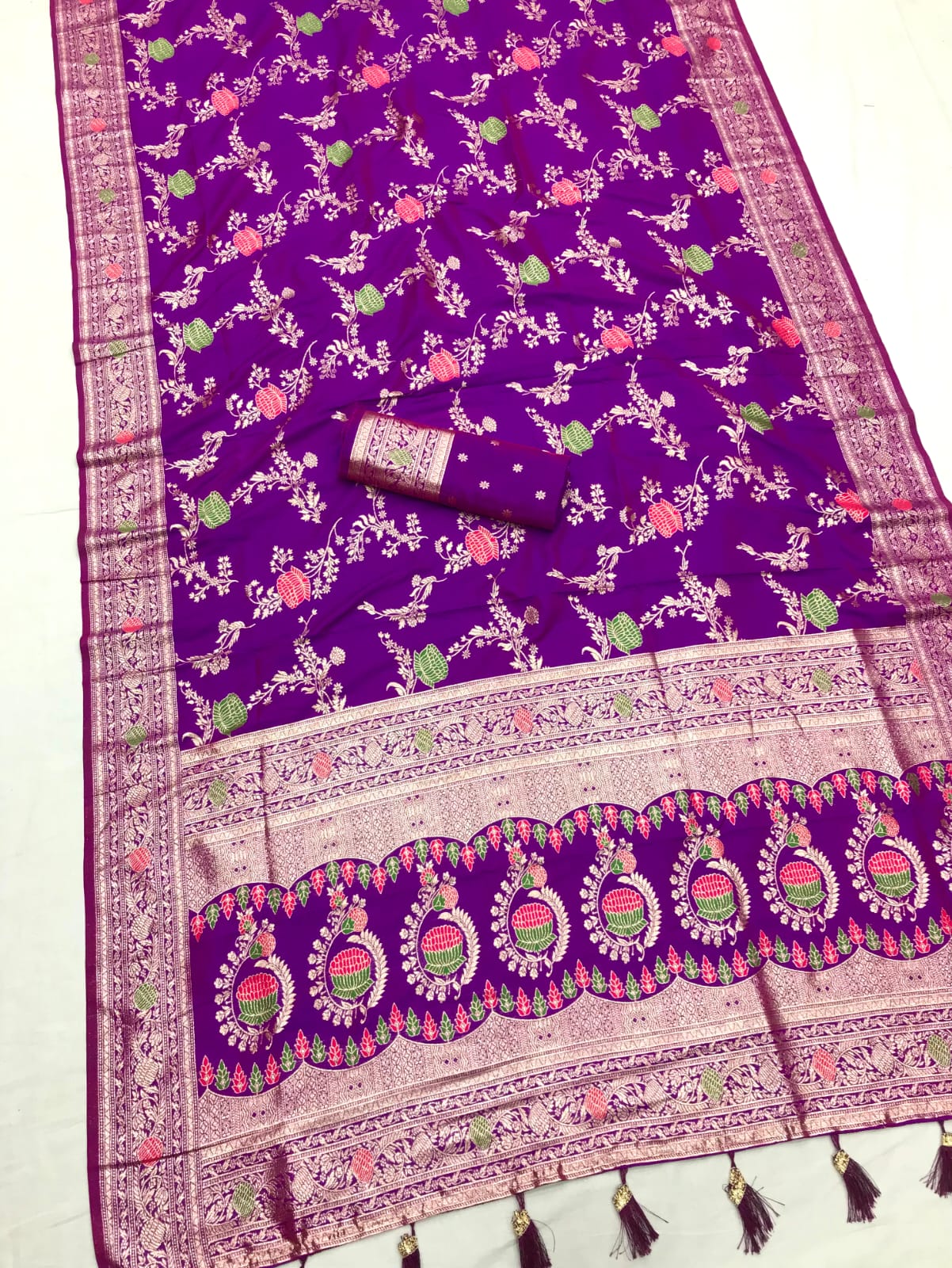 Magenta color banarasi silk weaving sarees with blouse 